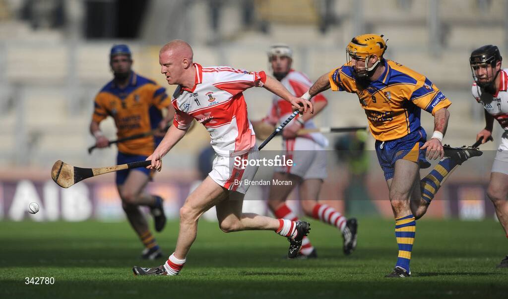 17 March 2009; John Mullane, De La Salle, in action against Leo Smith, Portumna. AIB All-Ireland Senior Club Hurling Championship Final, Portumna, Co. Galway v De La Salle, Waterford, Croke Park, Dublin. Picture credit: Brendan Moran / SPORTSFILE