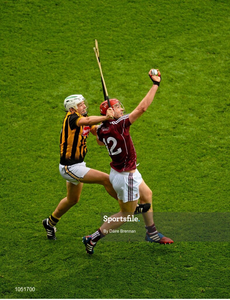 6 September 2015; Jonathan Glynn, Galway, in action against Pádraig Walsh, Kilkenny. GAA Hurling All-Ireland Senior Championship Final, Kilkenny v Galway, Croke Park, Dublin.Picture credit: Dáire Brennan / SPORTSFILE