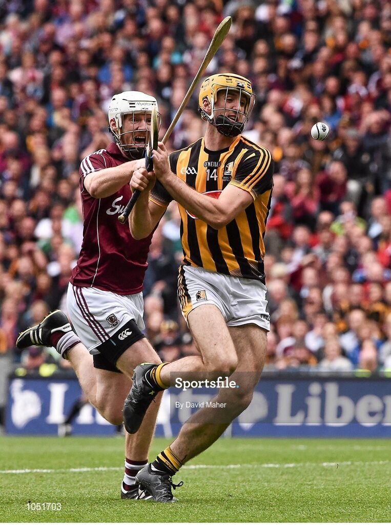 6 September 2015; Colin Fennelly, Kilkenny, in action against John Hanbury, Galway. GAA Hurling All-Ireland Senior Championship Final, Kilkenny v Galway, Croke Park, Dublin. Picture credit: David Maher / SPORTSFILE
