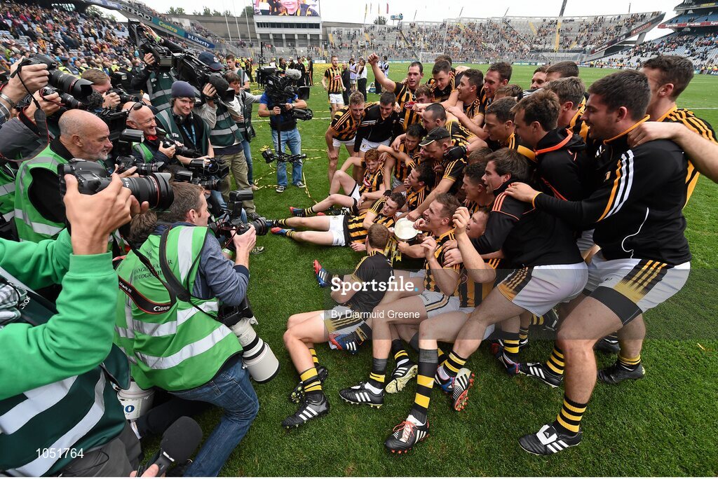 6 September 2015; Kilkenny players celebrate with the cup in front of photographers after defeating Galway. GAA Hurling All-Ireland Senior Championship Final, Kilkenny v Galway, Croke Park, Dublin. Picture credit: Diarmuid Greene / SPORTSFILE