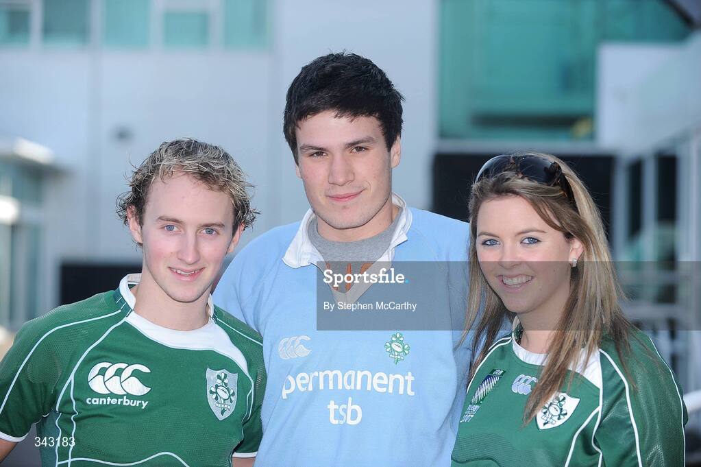 21 March 2009; Ireland fans, from left, Richard and Laura Moffett, from Ballinadoe, Co. Monaghan, with Kyle Best, from Newry, Co. Down, in Cardiff ahead of Ireland's RBS Six Nations Championship clash with Wales. Cardiff, Wales. Picture credit: Stephen McCarthy / SPORTSFILE