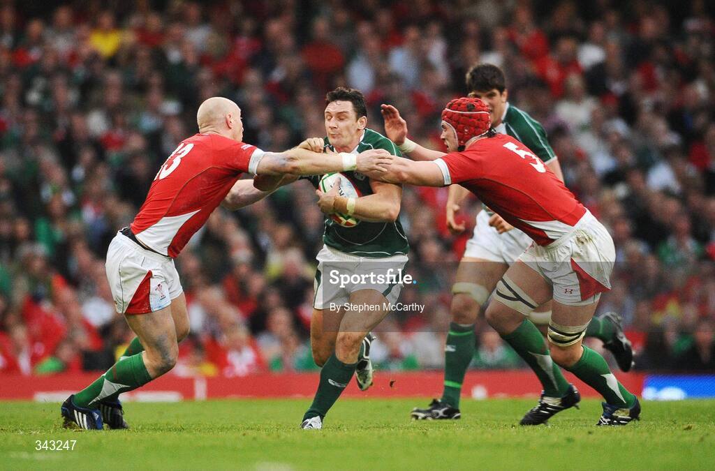 21 March 2009; David Wallace, Ireland, is tackled by Tom Shanklin, left, and Alun-Wyn Jones, Wales. RBS Six Nations Championship, Wales v Ireland, Millennium Stadium, Cardiff, Wales. Picture credit: Stephen McCarthy / SPORTSFILE