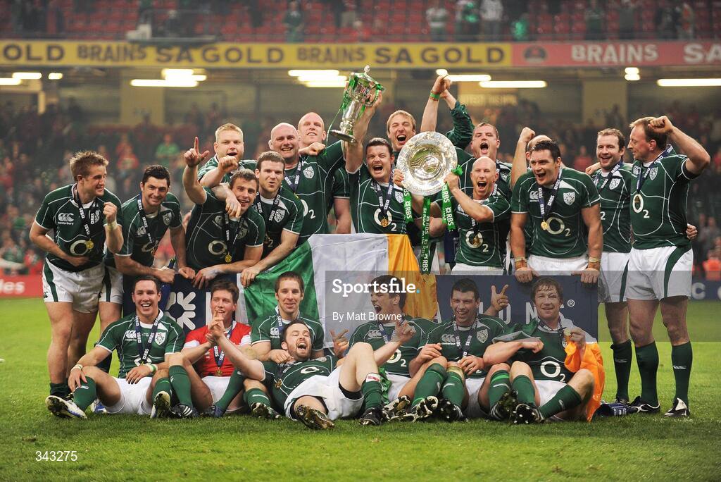 21 March 2009; The Ireland team celebrate with the RBS Six Nations Championship Trophy. RBS Six Nations Championship, Wales v Ireland, Millennium Stadium, Cardiff, Wales. Picture credit: Matt Browne / SPORTSFILE