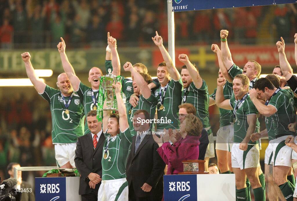 21 March 2009; Ireland captain Brian O'Driscoll lifts the Six Nations Championship Trophy. RBS Six Nations Championship, Wales v Ireland, Millennium Stadium, Cardiff, Wales. Picture credit: Matt Browne / SPORTSFILE