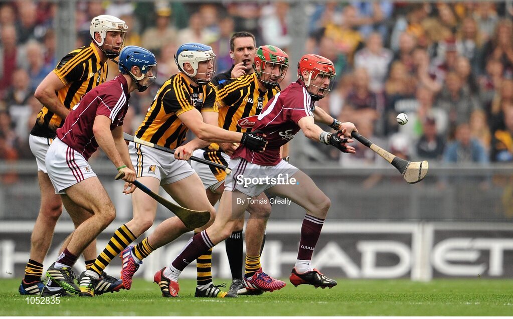 6 September 2015; Conor Whelan, Galway, in action against Eoin Larkin and Ger Alyward, centre, with Michael Fennell, Kilkenny, far left, and Johnny Coen, Galway. GAA Hurling All-Ireland Senior Championship Final, Kilkenny v Galway, Croke Park, Dublin. Picture credit: Tomás Greally / SPORTSFILE