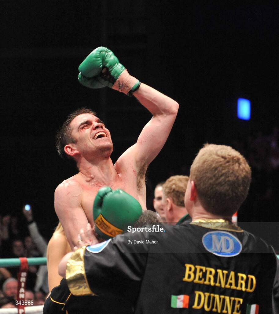 21 March 2009; Bernard Dunne celebrates after victory over Ricardo Cordoba at the end of their WBA World Super Bantamweight title fight. Hunky Dory World Title Fight Night, Bernard Dunne v Ricardo Cordoba, The O2, Dublin. Picture credit: David Maher / SPORTSFILE