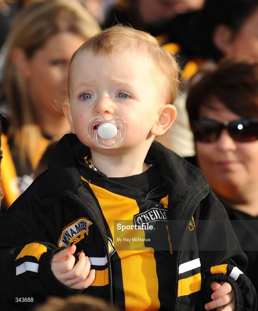 17 March 2009; A young Crossmaglen Rangers supporter watches the game. AIB All-Ireland Senior Club Football Championship Final, Crossmaglen Rangers, Co. Armagh, v Kilmacud Crokes, Dublin. Croke Park, Dublin. Picture credit: Ray McManus / SPORTSFILE