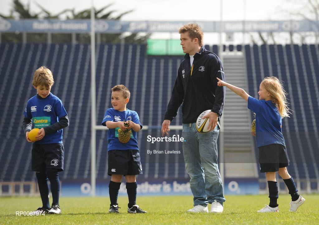 25 March 2009; As Rugby fever grips the nation in the aftermath of Ireland's historic RBS Six Nations Grand Slam, one of its heroes, Luke Fitzgerald took time from his well-earned break to launch the Centra Rugby Summer Camps which take place this summer. Grand Slam winner Luke lined out to give a sneak preview of some tips that can be learned at the camps this summer, including how to eat well and ensure they fuel their bodies with the right foods. Camps will take place in a range of venues throughout Leinster, Munster and Connacht in June, July and August, giving budding rugby stars a week long, action-packed and fun rugby experience. At the launch is Ireland's Luke Fitzgerald with young rugby fans, from left, Sean Og Barnes, age 9, Sam Kelly, age 7, and Victoria Nolan, age 9. RDS, Dublin. Picture credit: Brian Lawless / SPORTSFILE
