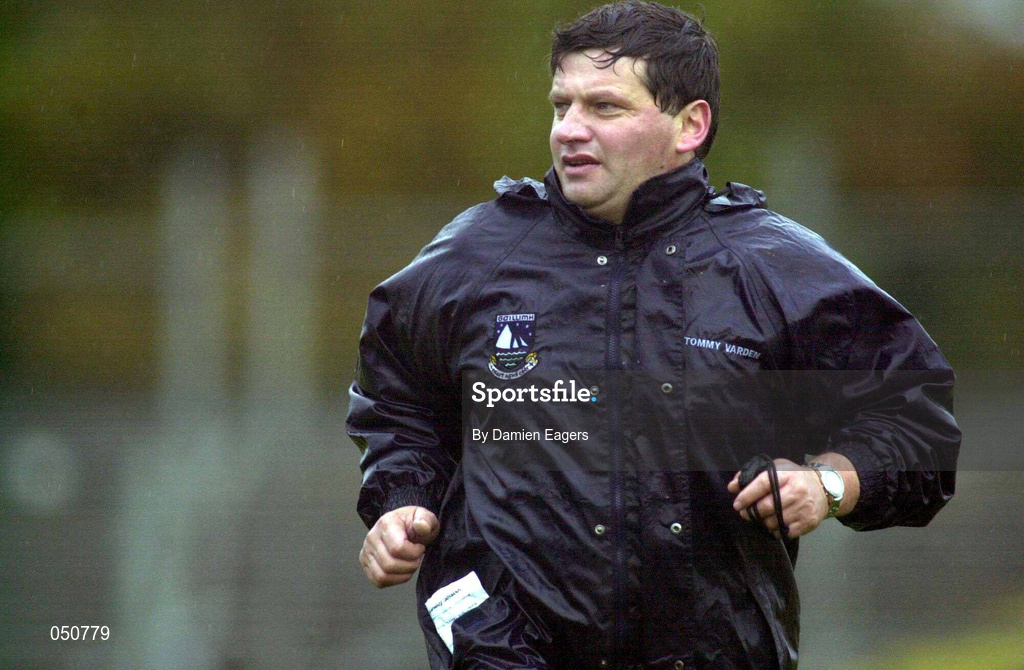 29 October 2000; Galway manager John O'Mahony during the Church & General National Football League Division 1A match between Roscommon and Galway at Dr Hyde Park in Roscommon. Photo by Damien Eagers/Sportsfile