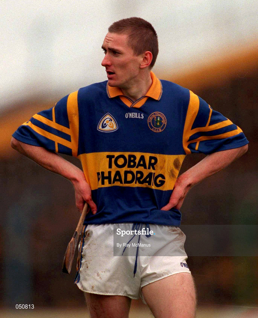 30 October 2000; Tony O'Brien of Patrickswell during the AIB Munster Club Hurling Championship match between Patrickswell and Toomevara at Semple Stadium in Thurles, Tipperary. Photo by Ray McManus/Sportsfile