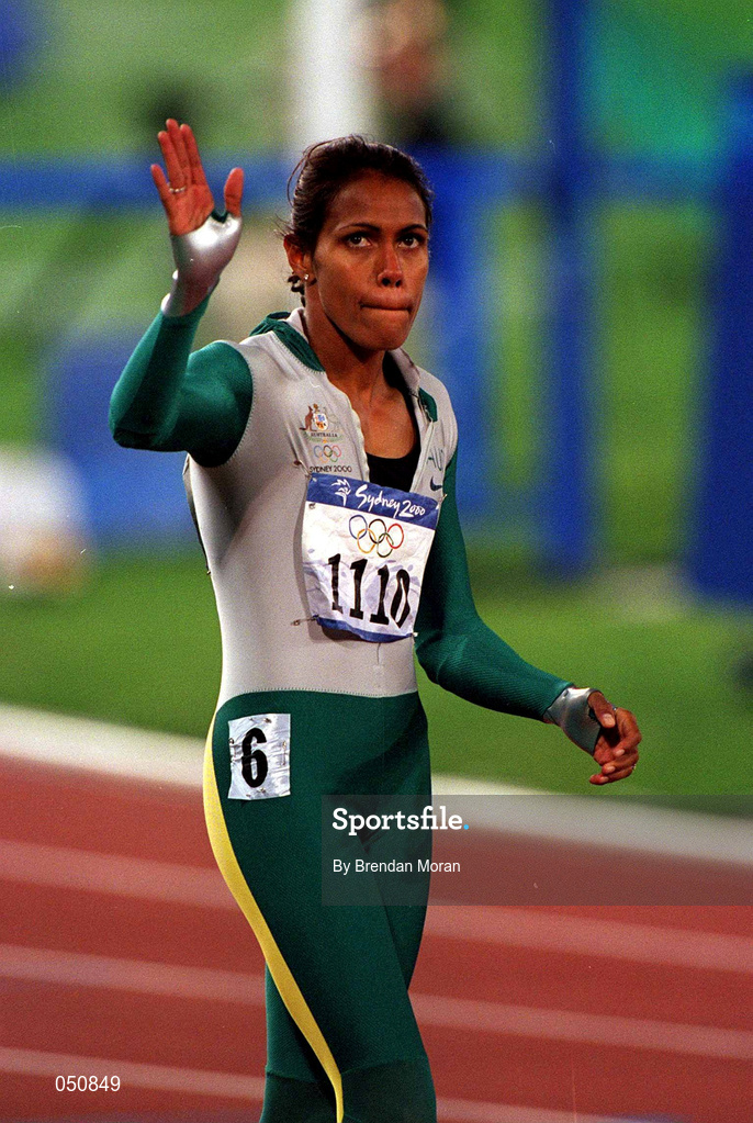 23 September 2000; Cathy Freeman of Australia ahead of the Womens 400m Final, Stadium Australia, Sydney Olympic Park, Homebush Bay, Sydney, Australia. Photo by Brendan Moran/Sportsfile