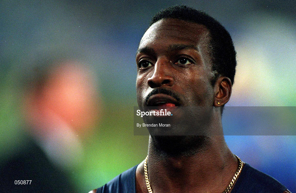 23 September 2000; Michael Johnson, of USA during the mens 400m. Sydney Olympic Park, Homebush Bay, Sydney, Australia. Photo by Brendan Moran/Sportsfile