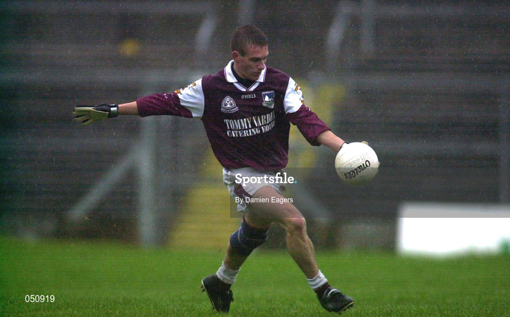 29 October 2000; Tommy Carton of Galway during the Church & General National Football League Division 1A match between Roscommon and Galway at Dr Hyde Park in Roscommon. Photo by Damien Eagers/Sportsfile