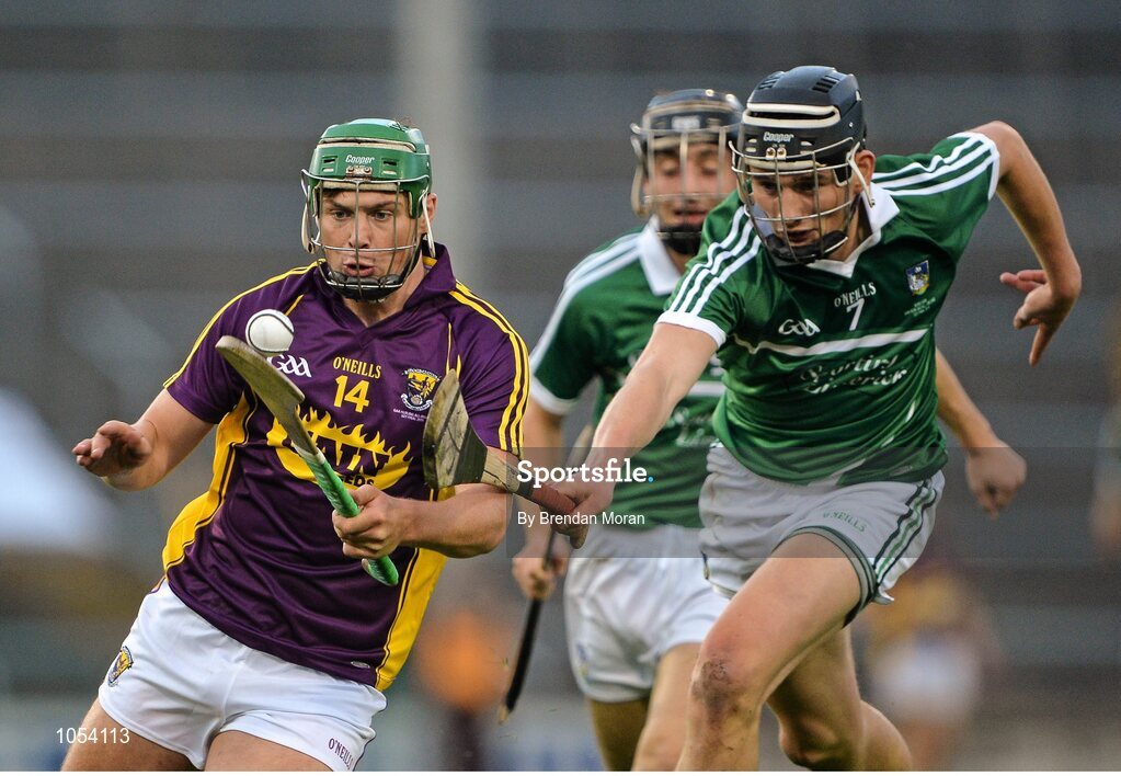 12 September 2015; Conor McDonald, Wexford, in action against Gearóid Hegarty, Limerick. Bord Gais Energy GAA Hurling All-Ireland U21 Championship Final, Limerick v Wexford, Semple Stadium, Thurles, Co. Tipperary. Picture credit: Brendan Moran / SPORTSFILE