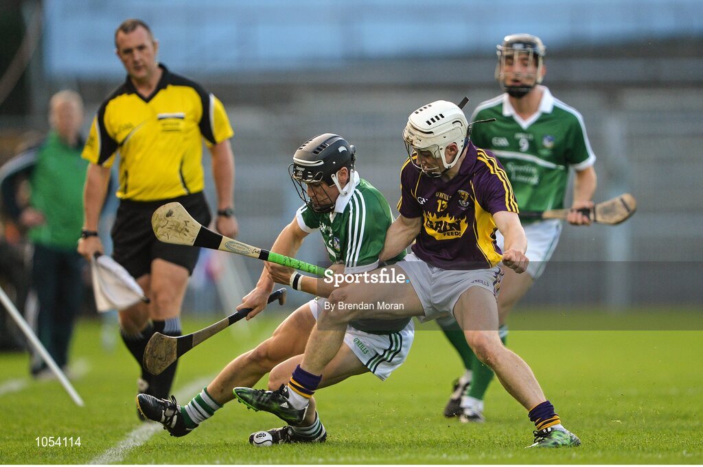 12 September 2015; Seán Finn, Limerick, in action against Cathal Dunbar, Wexford. Bord Gais Energy GAA Hurling All-Ireland U21 Championship Final, Limerick v Wexford, Semple Stadium, Thurles, Co. Tipperary. Picture credit: Brendan Moran / SPORTSFILE
