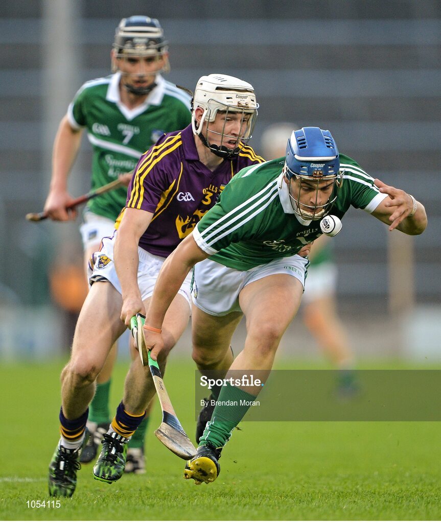 12 September 2015; Michael Casey, Limerick, in action against Cathal Dunbar, Wexford. Bord Gais Energy GAA Hurling All-Ireland U21 Championship Final, Limerick v Wexford, Semple Stadium, Thurles, Co. Tipperary. Picture credit: Brendan Moran / SPORTSFILE