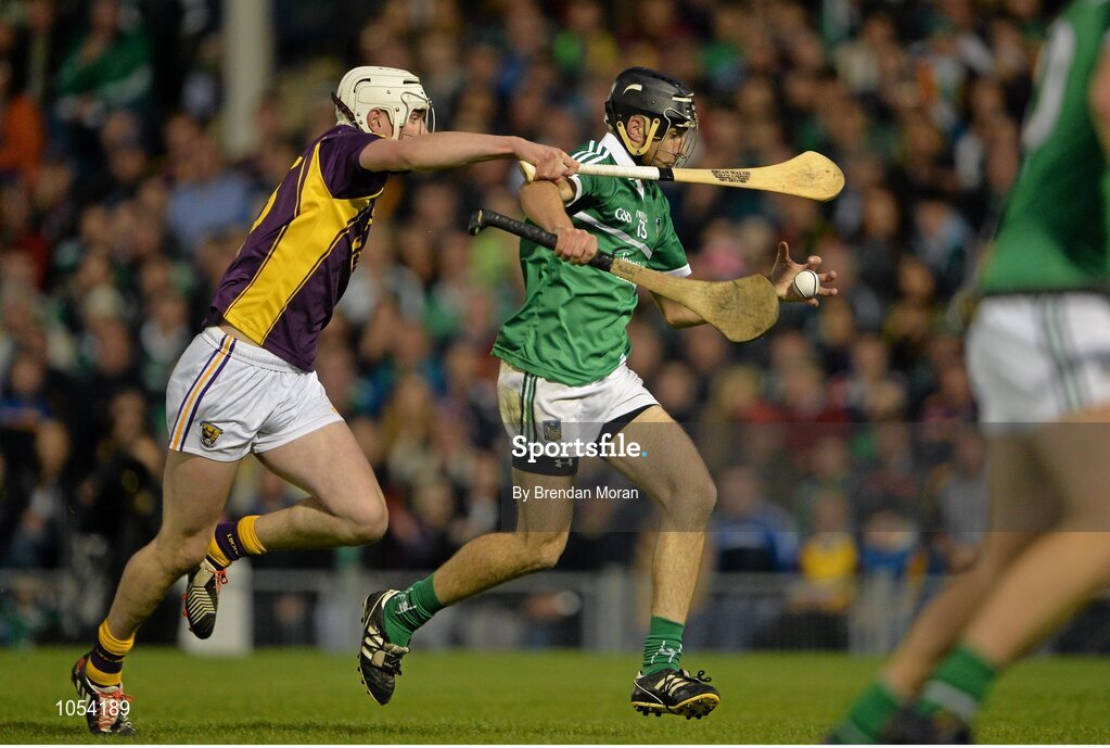 12 September 2015; Colin Ryan, Limerick, in action against Liam Ryan, Wexford. Bord Gais Energy GAA Hurling All-Ireland U21 Championship Final, Limerick v Wexford, Semple Stadium, Thurles, Co. Tipperary. Picture credit: Brendan Moran / SPORTSFILE