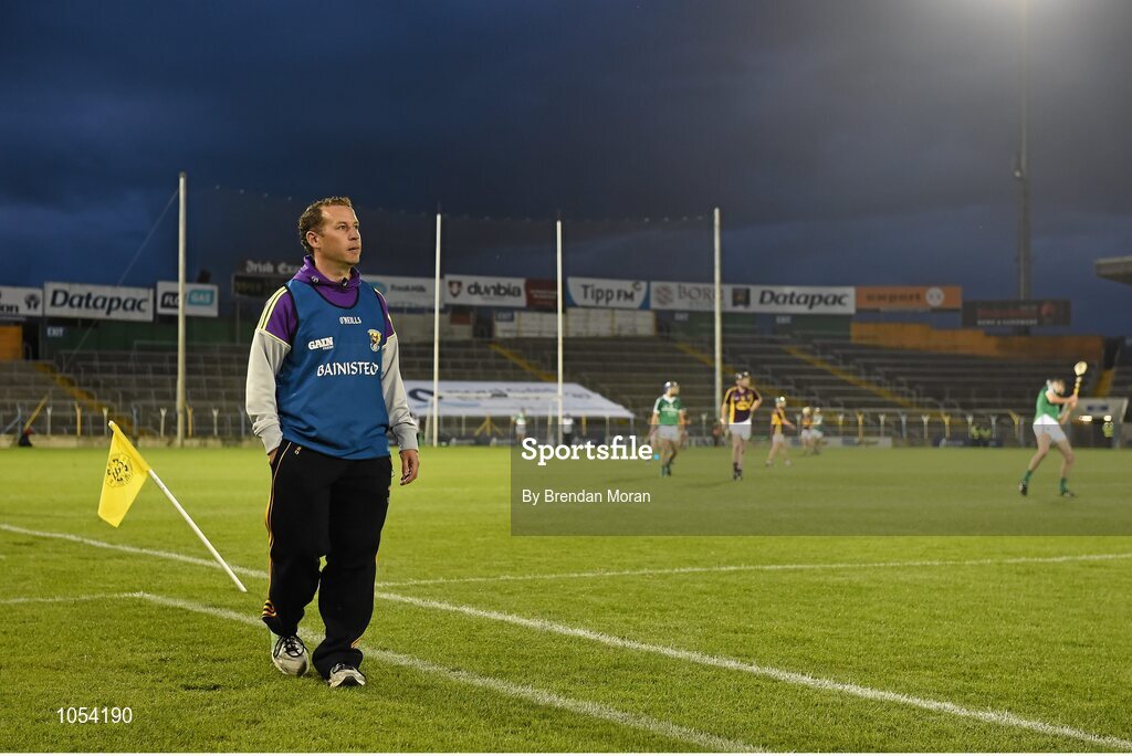 12 September 2015; Wexford manager JJ Doyle watches the final moments of the game. Bord Gais Energy GAA Hurling All-Ireland U21 Championship Final, Limerick v Wexford, Semple Stadium, Thurles, Co. Tipperary. Picture credit: Brendan Moran / SPORTSFILE