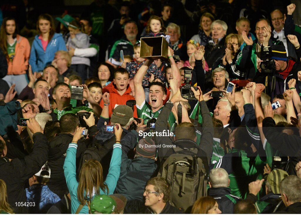 12 September 2015; Limerick captain Diarmaid Byrnes lifts the cup after victory over Wexford. Bord Gais Energy GAA Hurling All-Ireland U21 Championship Final, Limerick v Wexford, Semple Stadium, Thurles, Co. Tipperary. Picture credit: Diarmuid Greene / SPORTSFILE