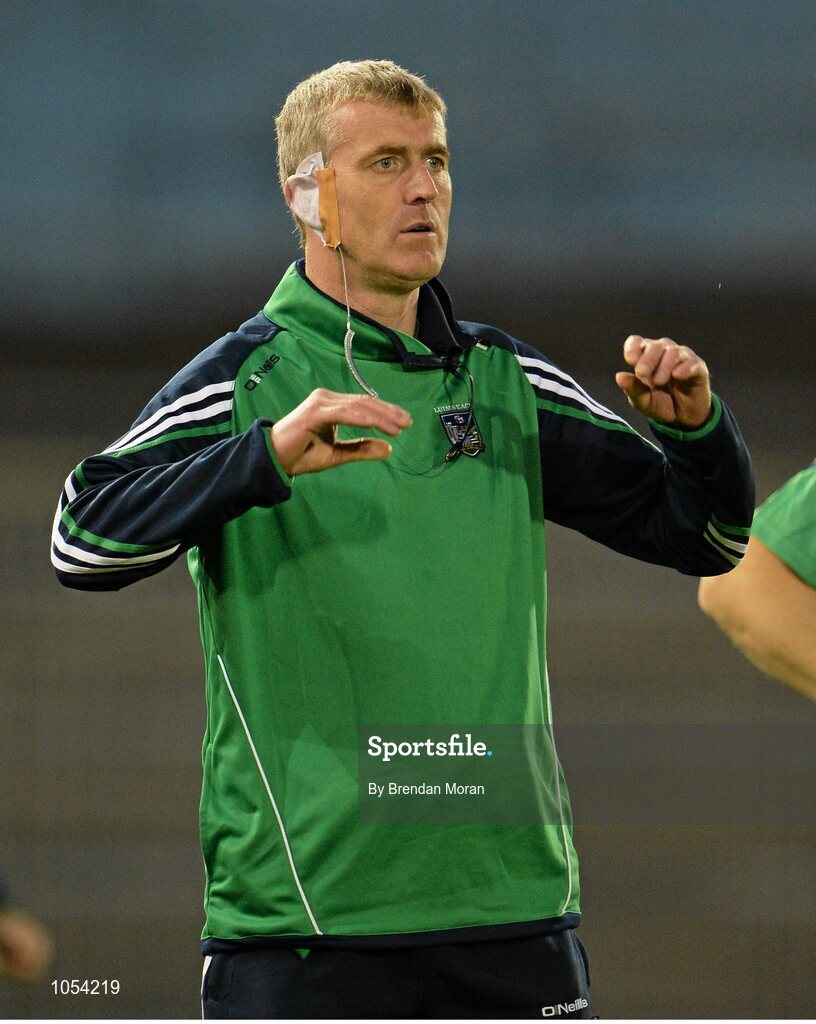 12 September 2015; Limerick manager John Kiely watches the final moments of the game. Bord Gais Energy GAA Hurling All-Ireland U21 Championship Final, Limerick v Wexford, Semple Stadium, Thurles, Co. Tipperary. Picture credit: Brendan Moran / SPORTSFILE