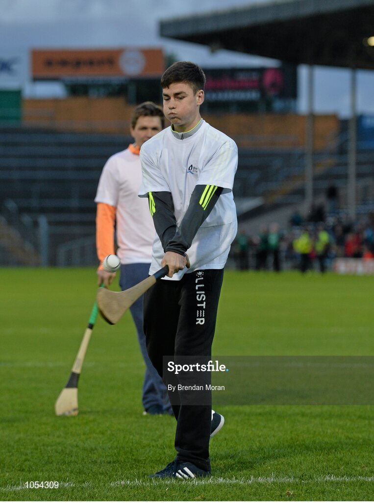 12 September 2015; Seanie O’Brien, Patrickswell GAA Club, Limerick, competes in the half-time Crossbar Challenge. Bord Gais Energy GAA Hurling All-Ireland U21 Championship Final, Limerick v Wexford, Semple Stadium, Thurles, Co. Tipperary. Picture credit: Brendan Moran / SPORTSFILE