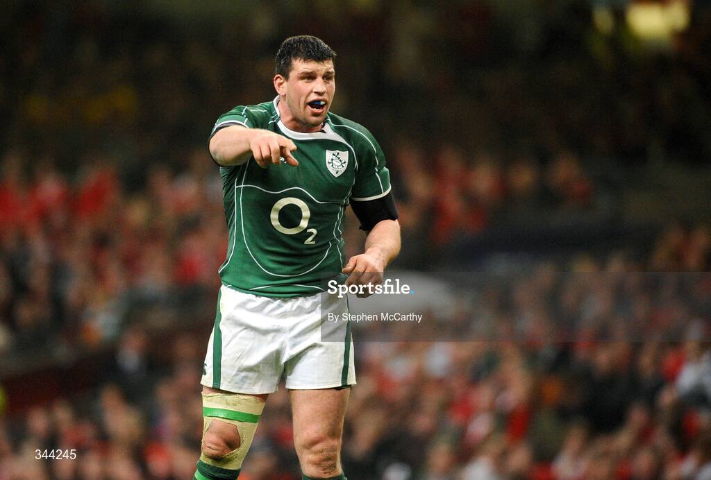 21 March 2009; Denis Leamy, Ireland. RBS Six Nations Championship, Wales v Ireland, Millennium Stadium, Cardiff, Wales. Picture credit: Stephen McCarthy / SPORTSFILE
