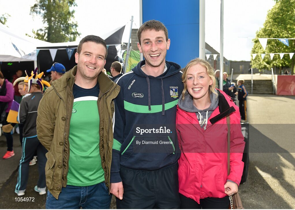 12 September 2015; Limerick supporters Paul Conaghan, from Newcastlewest, Peter Murphy, from Monagea, and Elaine O'Dwyer, from Pallasgreen, Co. Limerick, before the game. Bord Gais Energy GAA Hurling All-Ireland U21 Championship Final, Limerick v Wexford, Semple Stadium, Thurles, Co. Tipperary. Picture credit: Diarmuid Greene / SPORTSFILE