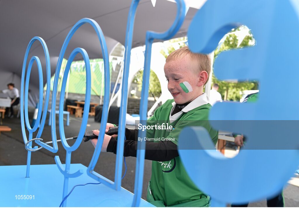 12 September 2015; Adam Shiel, from Ballybrown, Co. Limerick, tries his hand at the buzzer game in the Bord Gais Energy fanzone before the game. Bord Gais Energy GAA Hurling All-Ireland U21 Championship Final, Limerick v Wexford, Semple Stadium, Thurles, Co. Tipperary. Picture credit: Diarmuid Greene / SPORTSFILE
