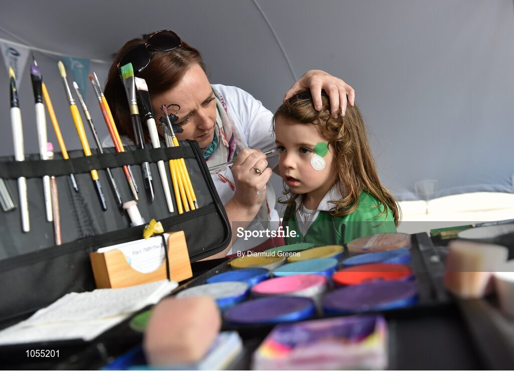 12 September 2015; Aoife Liston, aged 4, from Castlemahon, Co. Limerick, gets her face painted in the Bord Gais Energy fanzone before the game. Bord Gais Energy GAA Hurling All-Ireland U21 Championship Final, Limerick v Wexford, Semple Stadium, Thurles, Co. Tipperary. Picture credit: Diarmuid Greene / SPORTSFILE