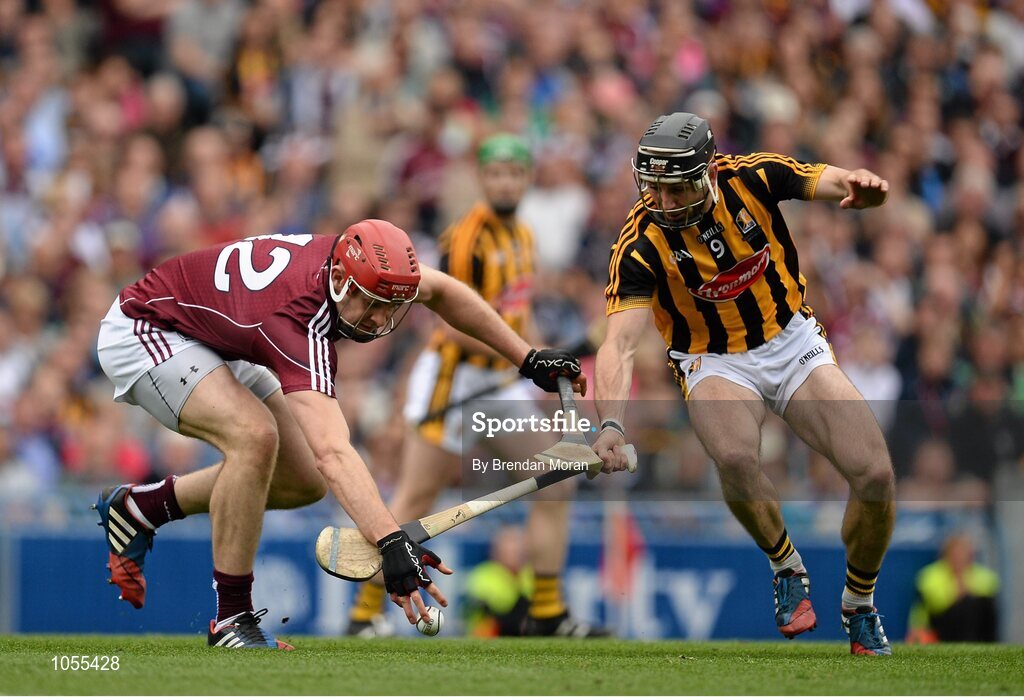 6 September 2015; Jonathan Glynn, Galway, gets to the sliotar ahead of Conor Fogarty, Kilkenny. GAA Hurling All-Ireland Senior Championship Final, Kilkenny v Galway, Croke Park, Dublin. Picture credit: Brendan Moran / SPORTSFILE