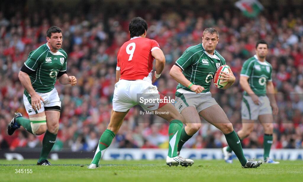 21 March 2009; Jamie Heaslip, Ireland, in action against Mike Phillips, Wales. RBS Six Nations Championship, Wales v Ireland, Millennium Stadium, Cardiff, Wales. Picture credit: Matt Browne / SPORTSFILE