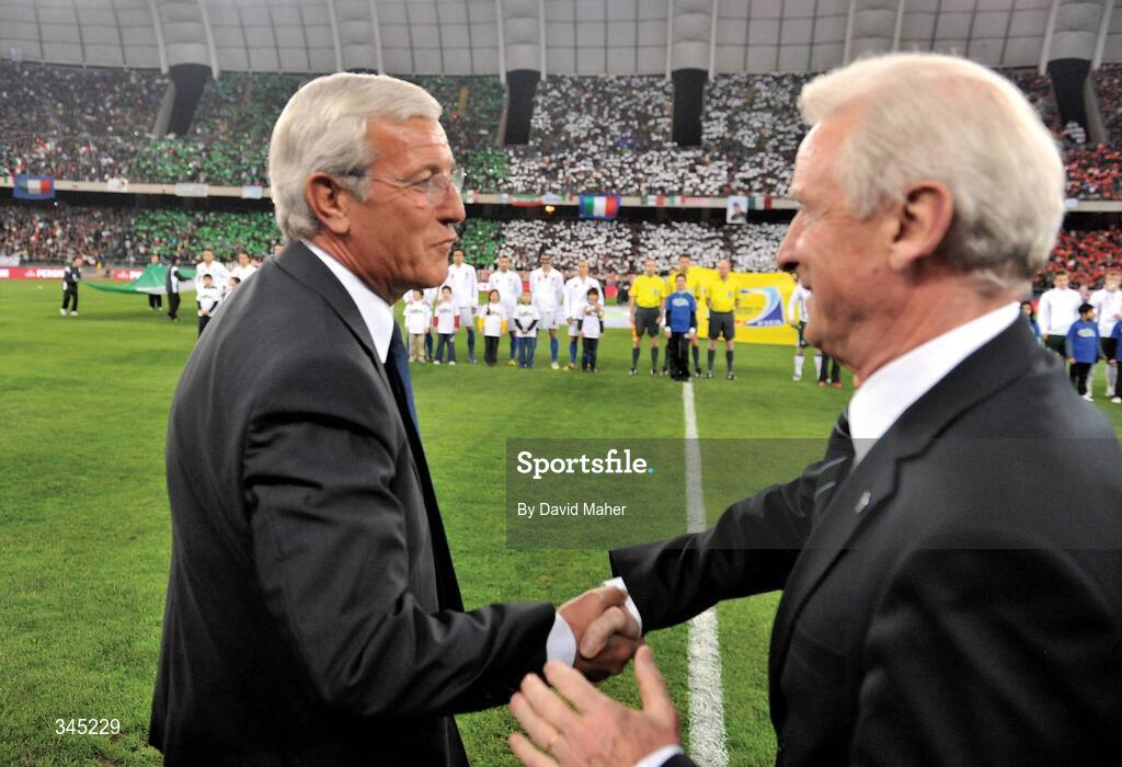 1 April 2009; Republic of Ireland manager Giovanni Trapattoni, right, and Italy coach Marcello Lippi exchange a handshake before the game. 2010 FIFA World Cup Qualifier, Italy v Republic of Ireland, San Nicola Stadium, Bari, Italy. Picture credit: David Maher / SPORTSFILE