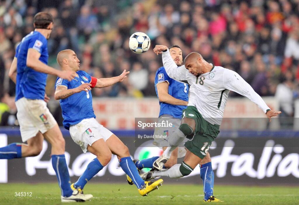 1 April 2009; Caleb Folan, Republic of Ireland, in action against Fabio Cannavaro, and Gianluca Zambrotta, 3, Italy, which led to a goal scored by Robbie Keane. 2010 FIFA World Cup Qualifier, Italy v Republic of Ireland, San Nicola Stadium, Bari, Italy. Picture credit: David Maher / SPORTSFILE