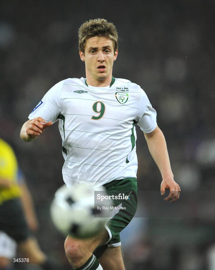 1 April 2009; Kevin Doyle, Republic of Ireland. 2010 FIFA World Cup Qualifier, Italy v Republic of Ireland, San Nicola Stadium, Bari, Italy. Picture credit: Ray McManus / SPORTSFILE
