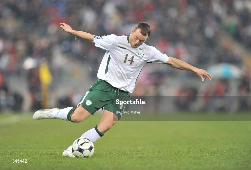 1 April 2009; Noel Hunt, Republic of Ireland. 2010 FIFA World Cup Qualifier, Italy v Republic of Ireland, San Nicola Stadium, Bari, Italy. Picture credit: David Maher / SPORTSFILE
