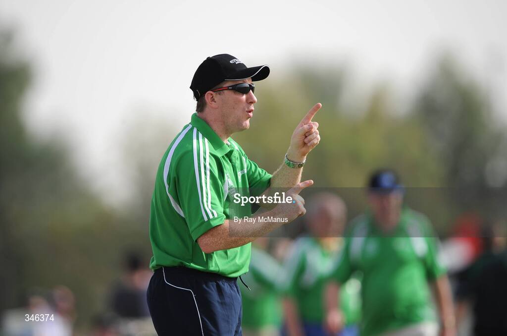 14 March 2009; Leinster's Brian Whelahan issues instructions during the game. M Donnelly Interprovincial Hurling Final presented by Etihad Airways, Leinster v Connacht, Ghantoot Racing and Polo Club, Abu Dhabi, United Arab Emirates. Picture credit: Ray McManus / SPORTSFILE