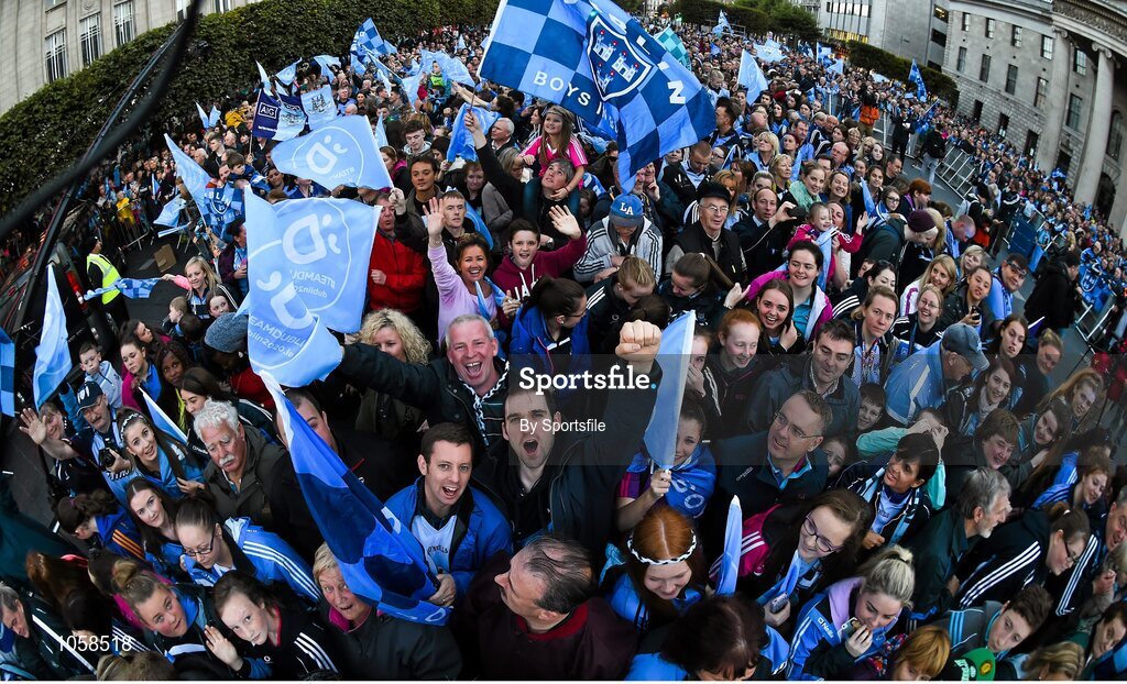21 September 2015; A general view of the crowd during the team homecoming. O'Connell St, Dublin. Photo by Sportsfile