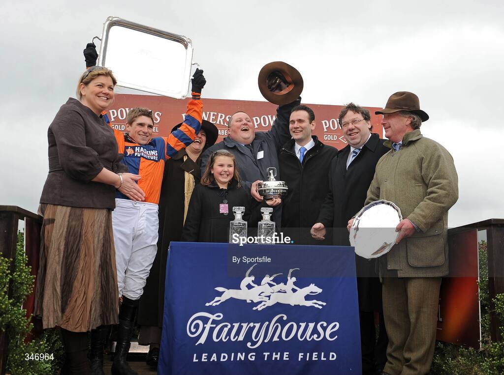 13 April 2009; An Taoiseach Brian Cowen with the winning connections of Niche Market after winning the Powers Whiskey Irish Grand National Steeplechase. Fairyhouse Racecourse, Co. Meath. Photo by Sportsfile