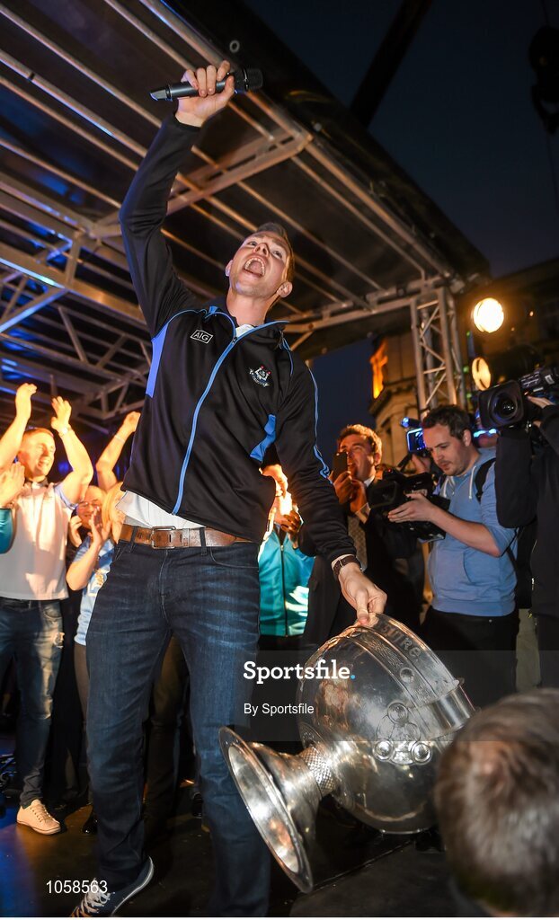 21 September 2015; Dublin's Dean Rock sings on stage during the team homecoming. O'Connell St, Dublin. Photo by Sportsfile
