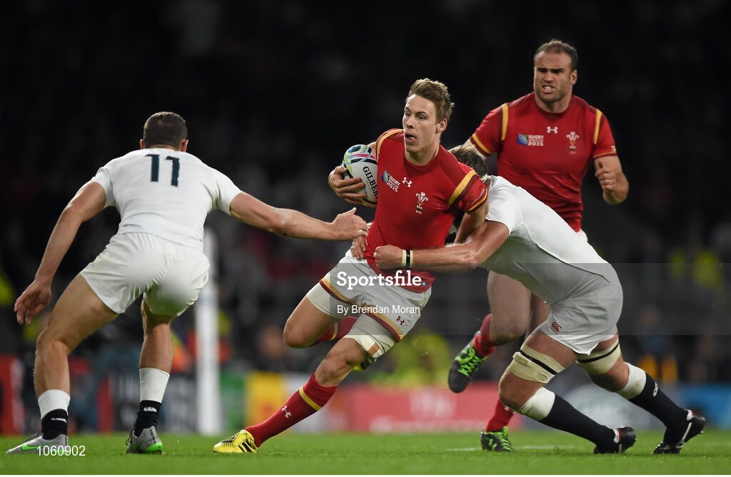 26 September 2015; Liam Williams, Wales, is tackled by Jonny May, left, and Geoff Parling, England. 2015 Rugby World Cup, Pool A, England v Wales, Twickenham Stadium, London, England. Picture credit: Brendan Moran / SPORTSFILE