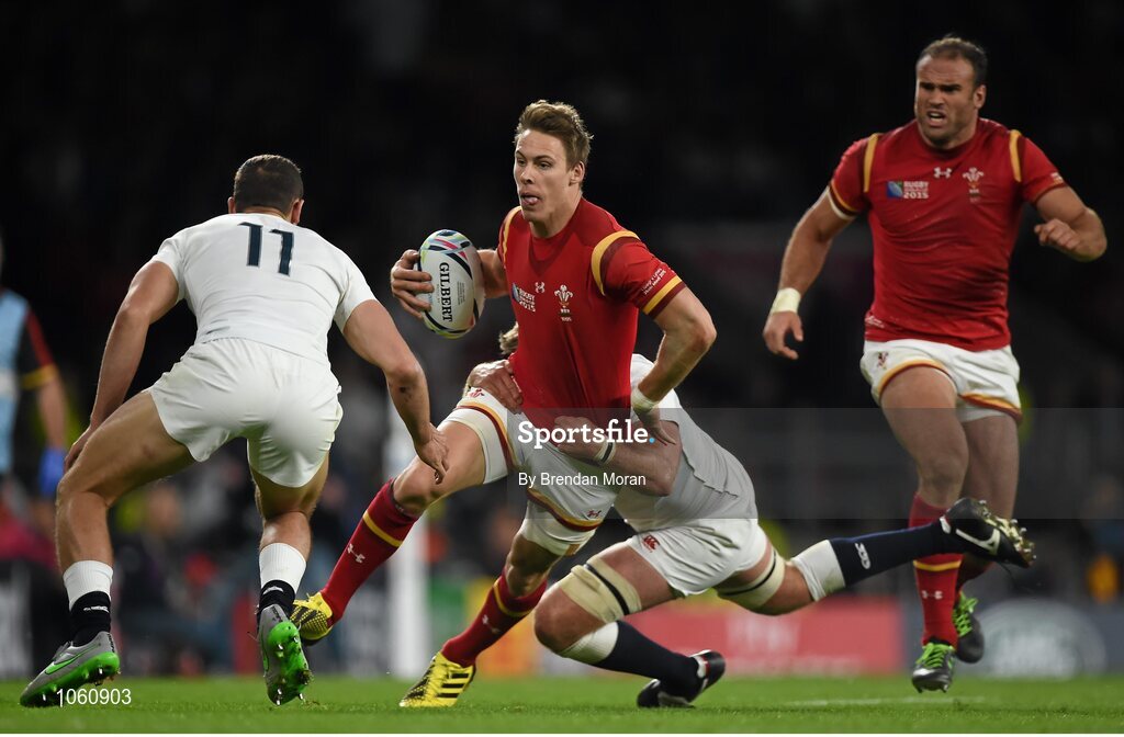 26 September 2015; Liam Williams, Wales, is tackled by Jonny May, left, and Geoff Parling, England. 2015 Rugby World Cup, Pool A, England v Wales, Twickenham Stadium, London, England. Picture credit: Brendan Moran / SPORTSFILE