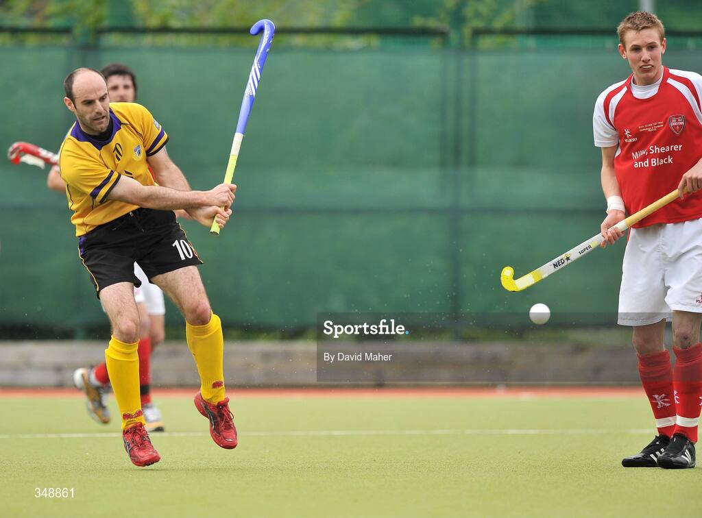 26 April 2009; Gordon Elliott, Pembroke Wanderers, shoots to score his side's first goal. Irish Senior Men's Cup Final, Cookstown v Pembroke Wanderers, National Hockey Stadium, UCD, Dublin. Picture credit: David Maher / SPORTSFILE