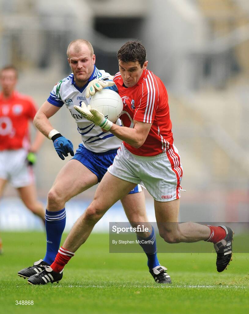 26 April 2009; Graham Canty, Cork, in action against Dick Clerkin, Monaghan. Allianz GAA National Football League, Division 2 Final, Cork v Monaghan, Croke Park, Dublin. Picture credit: Stephen McCarthy / SPORTSFILE