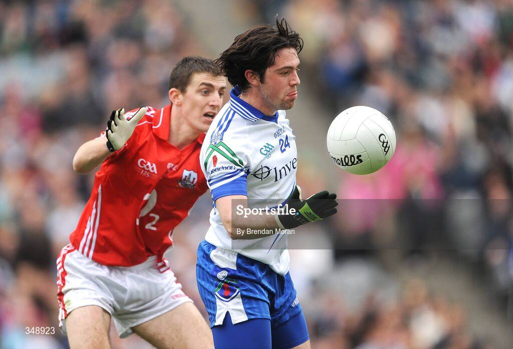 26 April 2009; Ciaran Hanratty, Monaghan, in action against Ray Carey, Cork. Allianz GAA National Football League, Division 2 Final, Cork v Monaghan, Croke Park, Dublin. Picture credit: Brendan Moran / SPORTSFILE