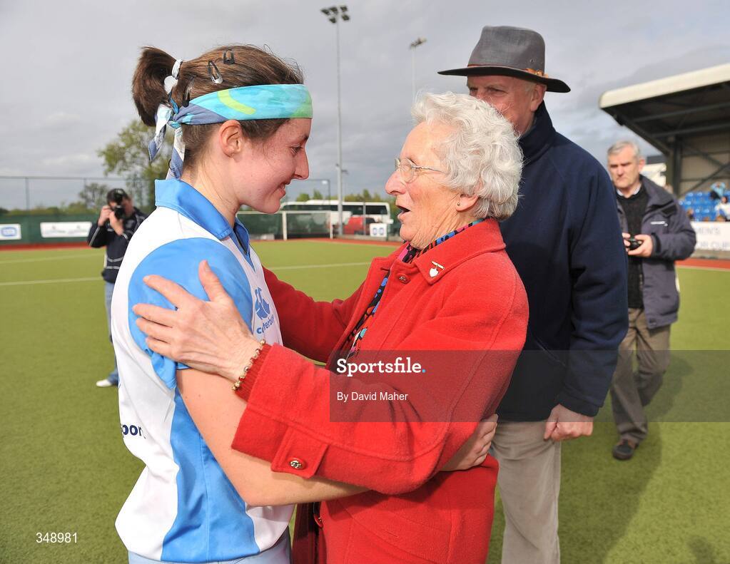 26 April 2009; Lisa Jacob, left, UCD captain, celebrates after victory over Pegasus with the 1951 winning UCD captain Patrica Horne. ESB Irish Senior Women's Cup Final, Pegasus v UCD, National Hockey Stadium, UCD, Dublin. Picture credit: David Maher / SPORTSFILE