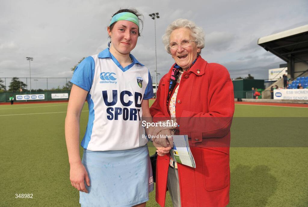 26 April 2009; Lisa Jacob, left, UCD captain, celebrates after victory over Pegasus with the 1951 winning UCD captain Patrica Horne. ESB Irish Senior Women's Cup Final, Pegasus v UCD, National Hockey Stadium, UCD, Dublin. Picture credit: David Maher / SPORTSFILE