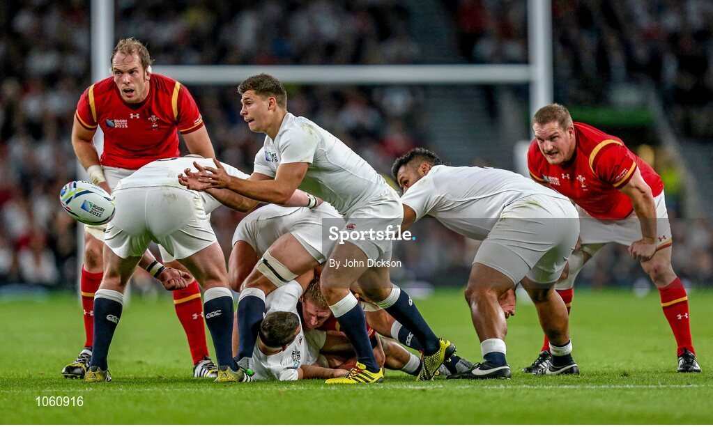26 September 2015; Ben Youngs, England, gets the ball away. 2015 Rugby World Cup, Pool A, England v Wales, Twickenham Stadium, London, England. Picture credit: John Dickson / SPORTSFILE