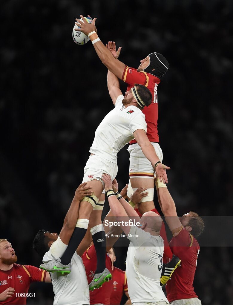 26 September 2015; Luke Charteris, Wales, steals a lineout from Tom Wood, England. 2015 Rugby World Cup, Pool A, England v Wales, Twickenham Stadium, London, England. Picture credit: Brendan Moran / SPORTSFILE