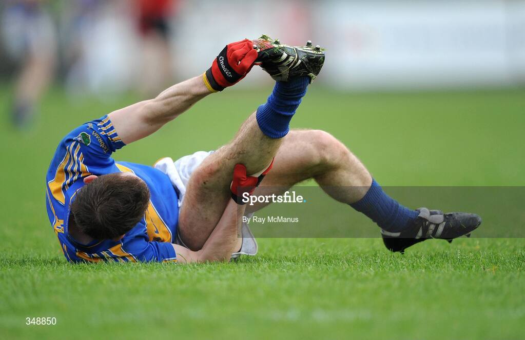 25 April 2009; Brian Mulvihill, Tipperary, suffers from cramp. Allianz GAA National Football League, Division 3 Final, Down v Tipperary, Pearse Park, Longford. Picture credit: Ray McManus / SPORTSFILE