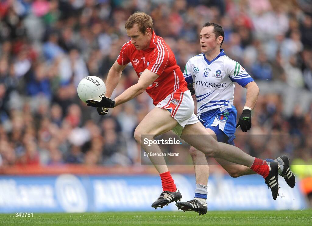 26 April 2009; Ger Spillane, Cork, in action against Stephen Gollogly, Monaghan. Allianz GAA National Football League, Division 2 Final, Cork v Monaghan, Croke Park, Dublin. Picture credit: Brendan Moran / SPORTSFILE